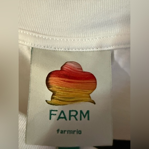 FARM Rio Cross Stitch Flowers Off-White T Shirt NWT - Picture 4 of 7
